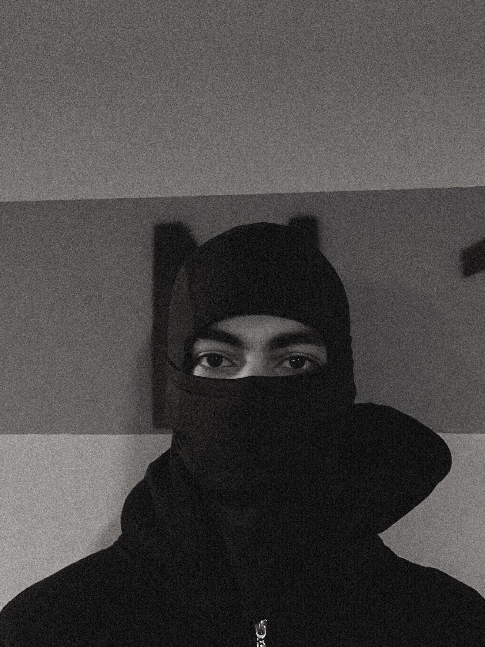 BASIC BLACK MASK